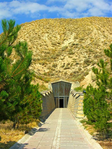 tomb of king midas|Tomb of King Midas (Illustration) .